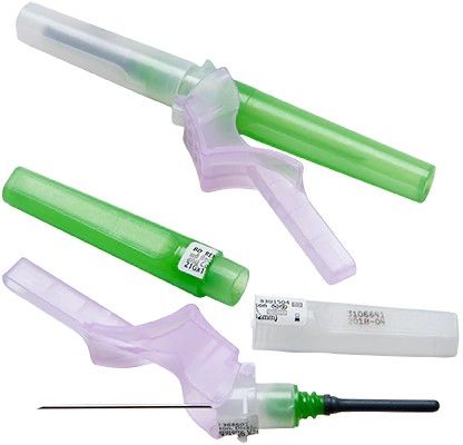 BD Eclipse Blood Collection Needles With Pre-attached Holder Green - Pack of 100