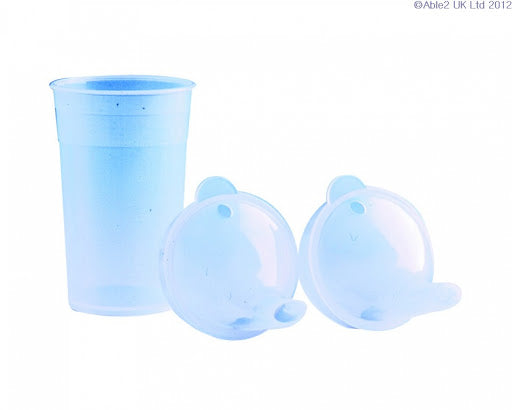 Drinking Cup clear with two lids