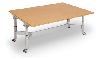 SKM Easywind Four-Leg Group Table