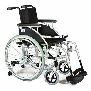 Days Link Self-Propelled Wheelchair